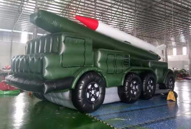 阿合奇迷彩导弹车